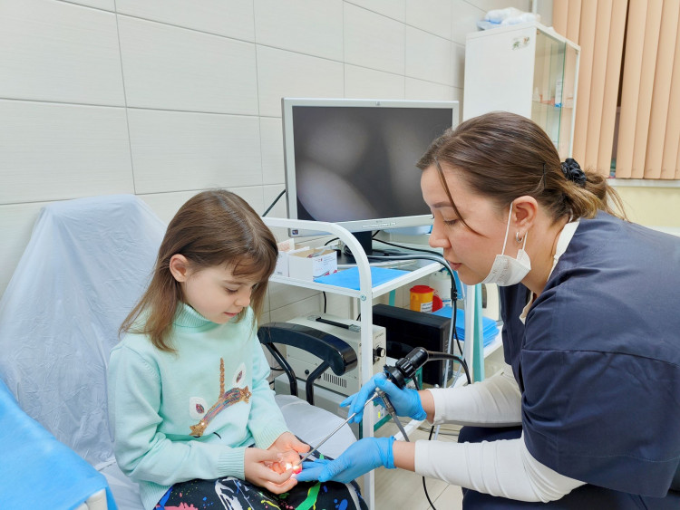 Когда ЛОР-эндоскопия нужна детям